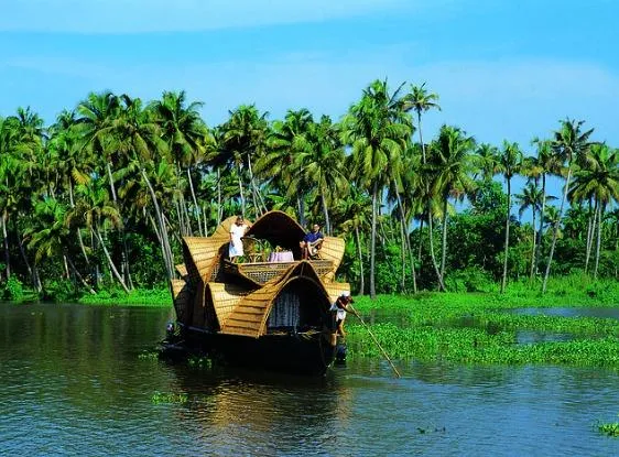 /img/8518-kerala-honeymoon-map.webp