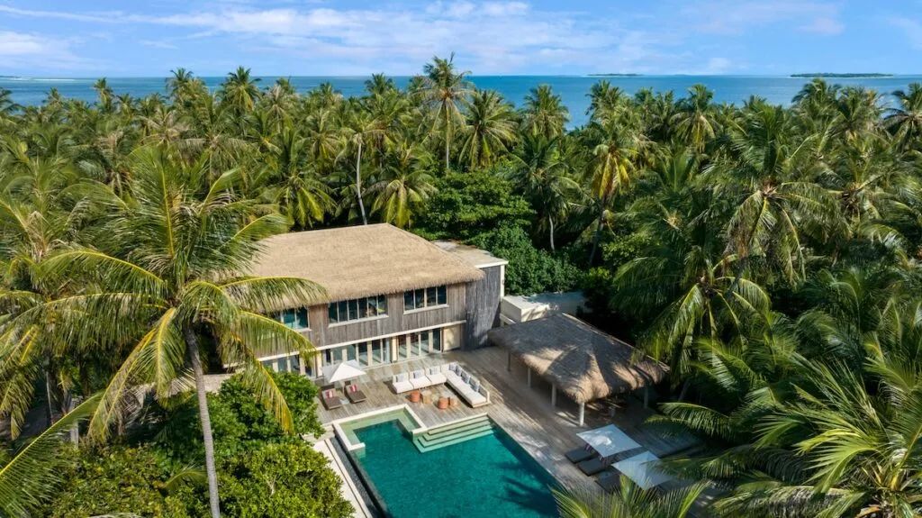 8528 resort 1 maldives