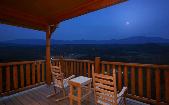 8548 honeymoon cabin hot tub
