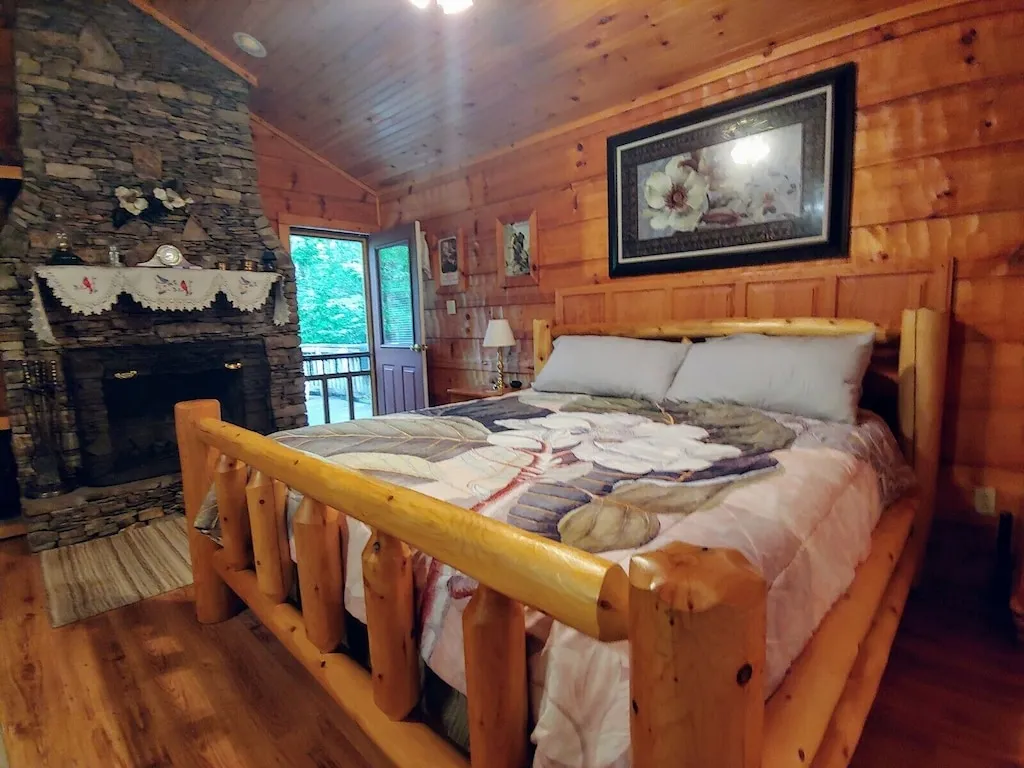 8570 hiking trails townsend tn