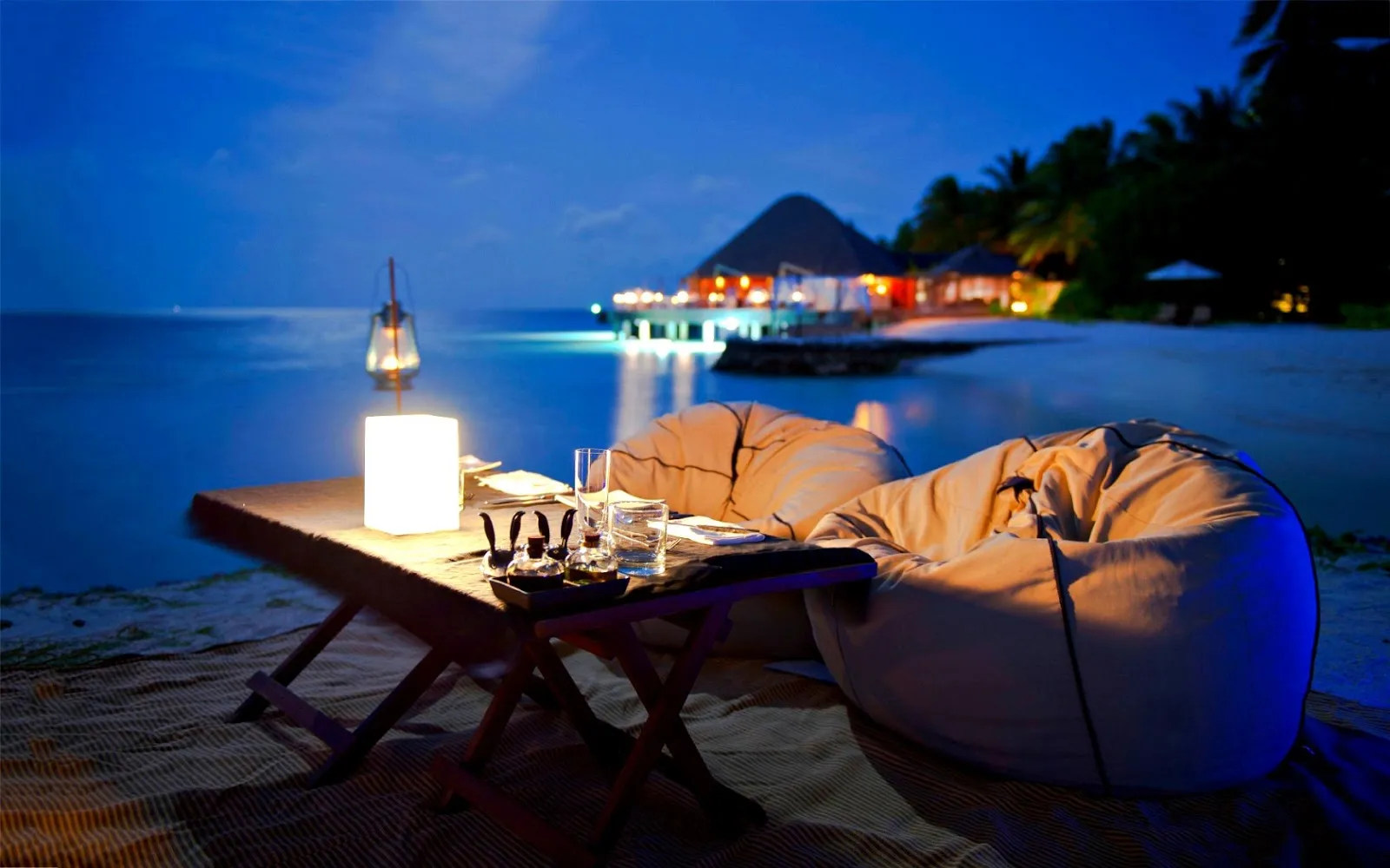 8587 singapore honeymoon romantic couple
