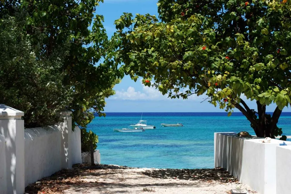 8593 turk and caicos honeymoon resort