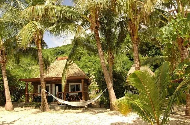 /img/8621-fiji-island-hopping.webp
