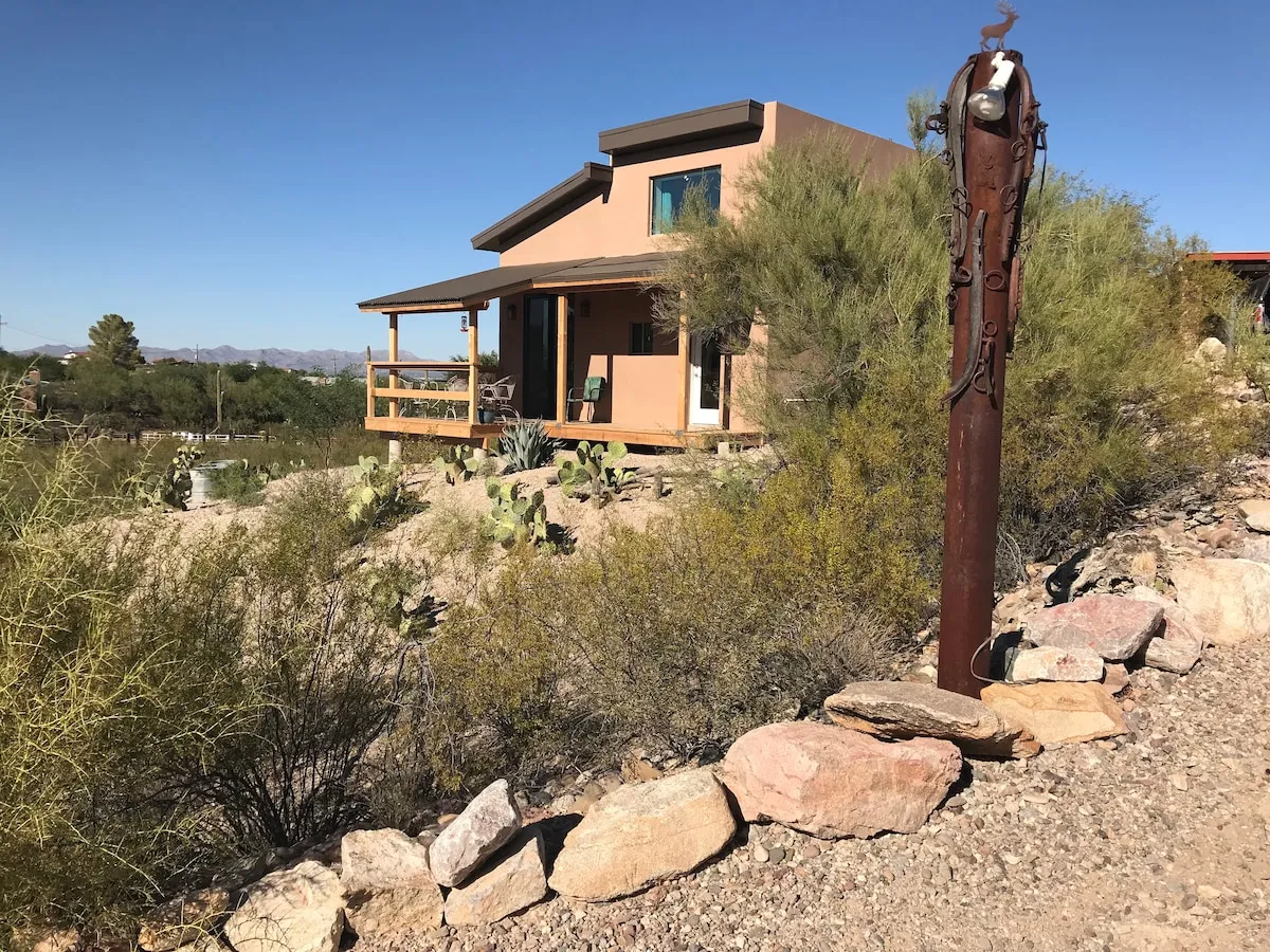 8638 romantic tucson suite