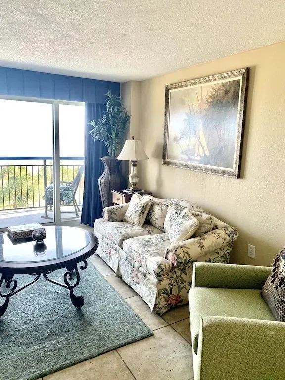 8638 tucson honeymoon suite view