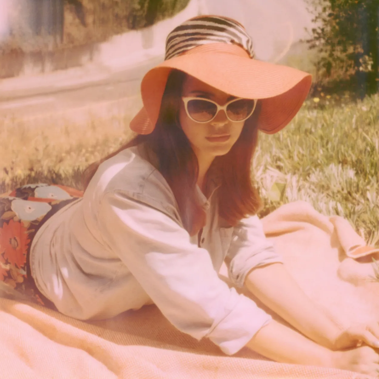 8646 honeymoon album artwork details