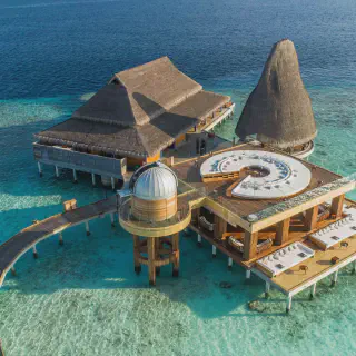 /img/8648-romantic-getaway.webp