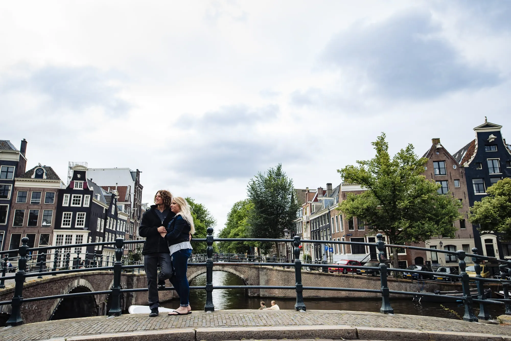 8653 amsterdam canal honeymoon