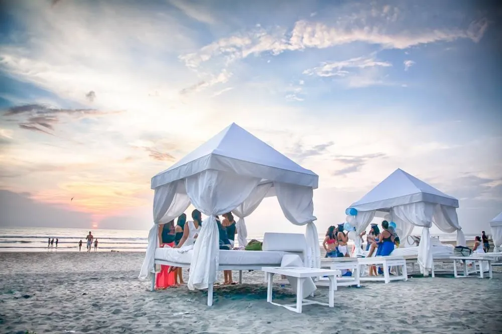 8654 goa honeymoon beach