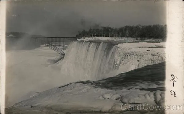 8661 niagara falls honeymoon falls view