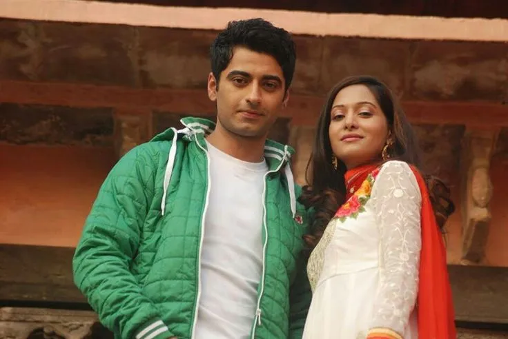 /img/8662-beintehaa-emotional-image7.webp