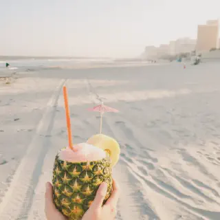/img/8679-myrtle-beach-packing-essentials.webp