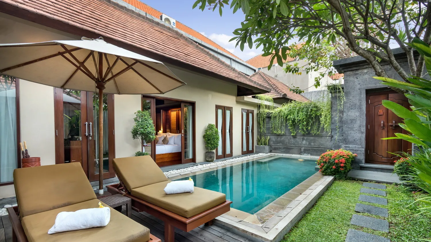 8691 bali honeymoon villa bedroom