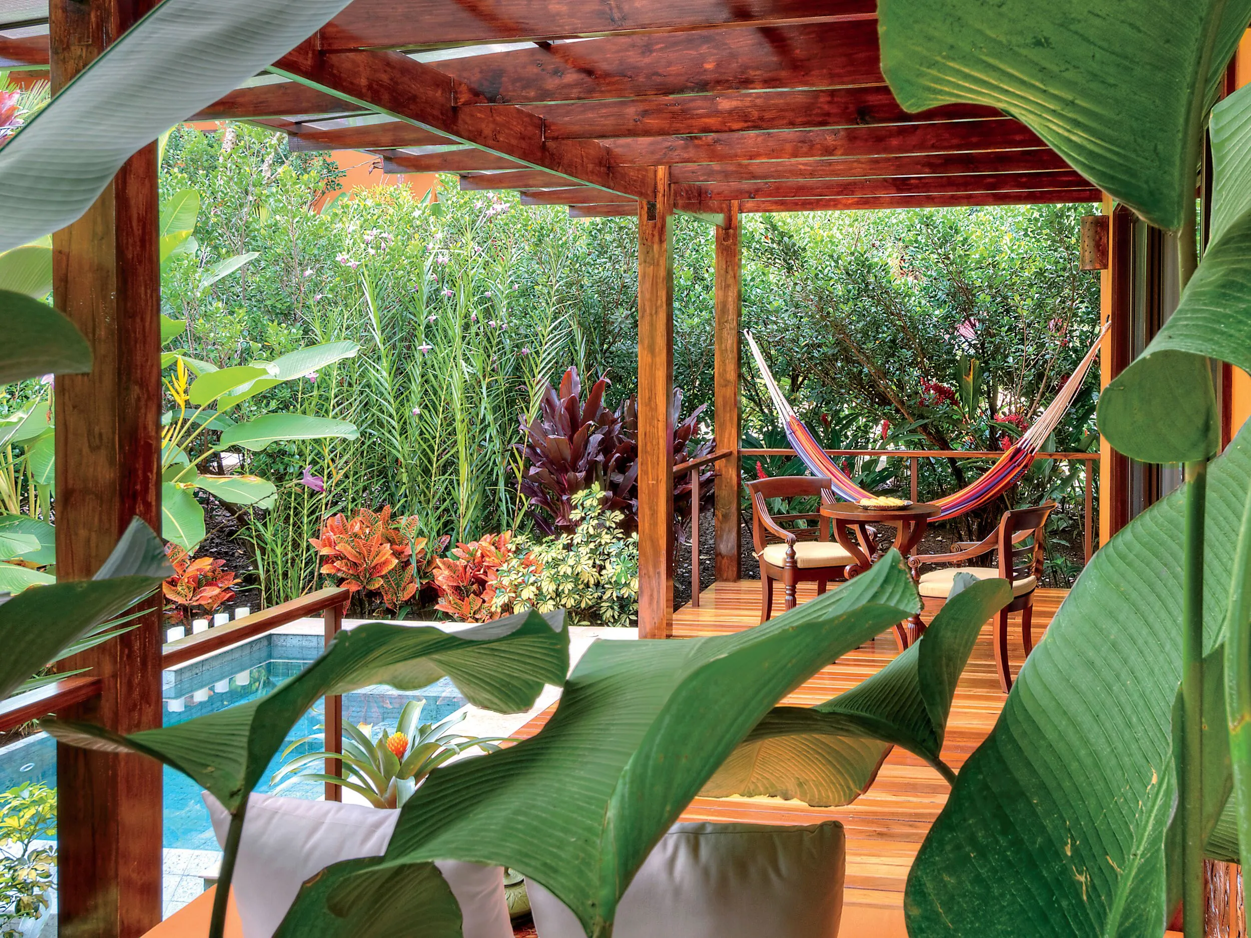 8695 plaza honeymoon suite
