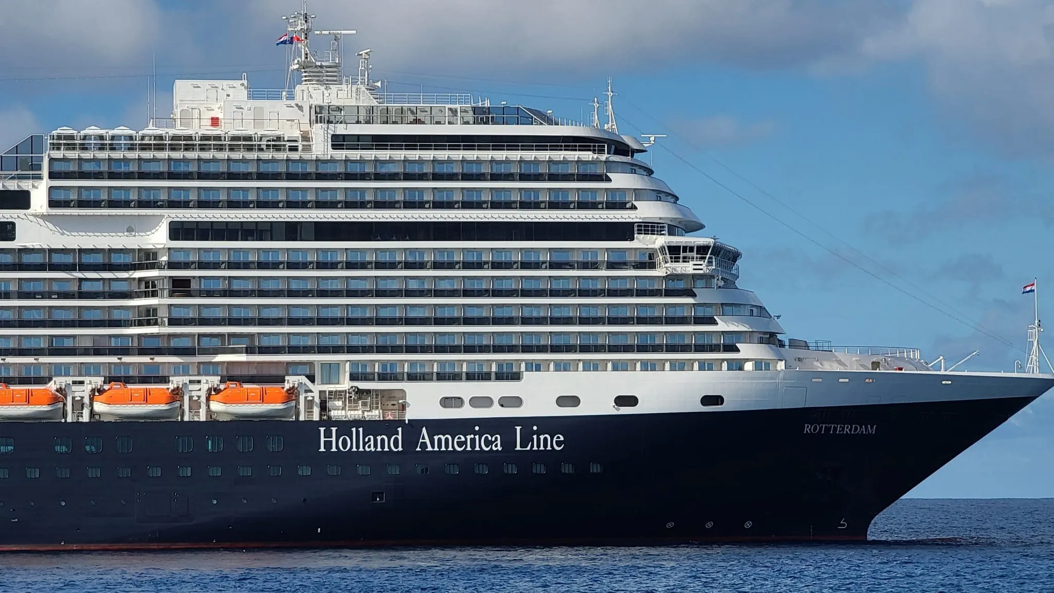 8697 royal caribbean ship
