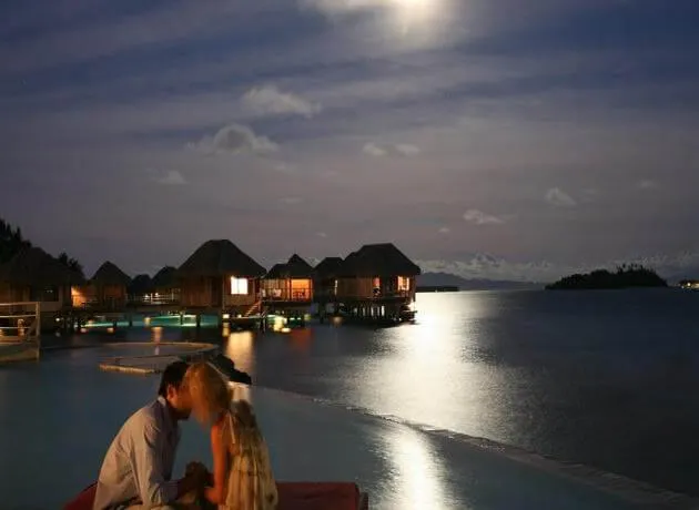 8705 four seasons bora bora