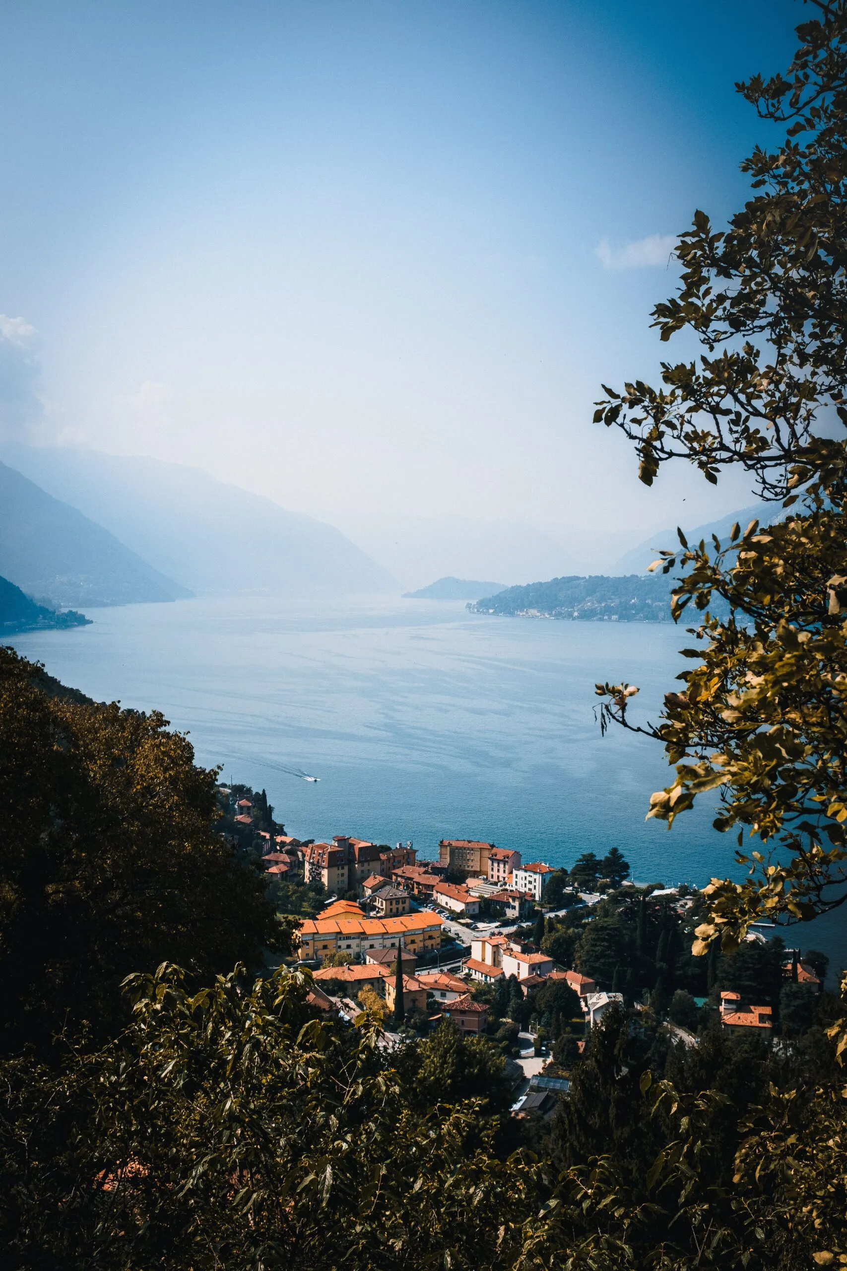 /img/8726-budget-travel.webp