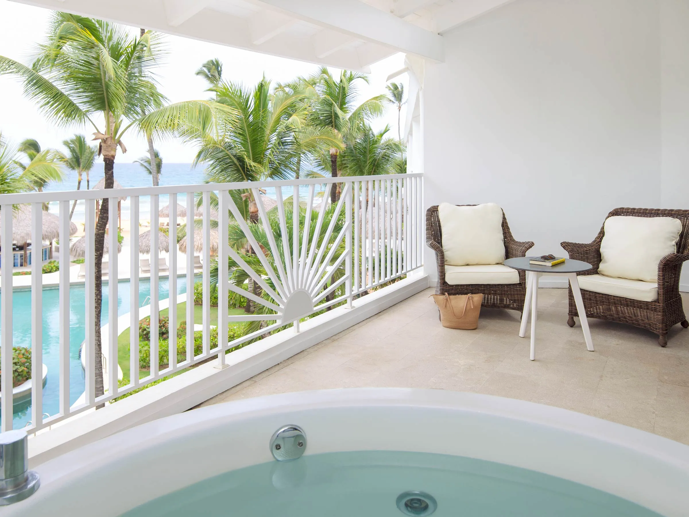 /img/8730-excellence-punta-cana-sunset.webp