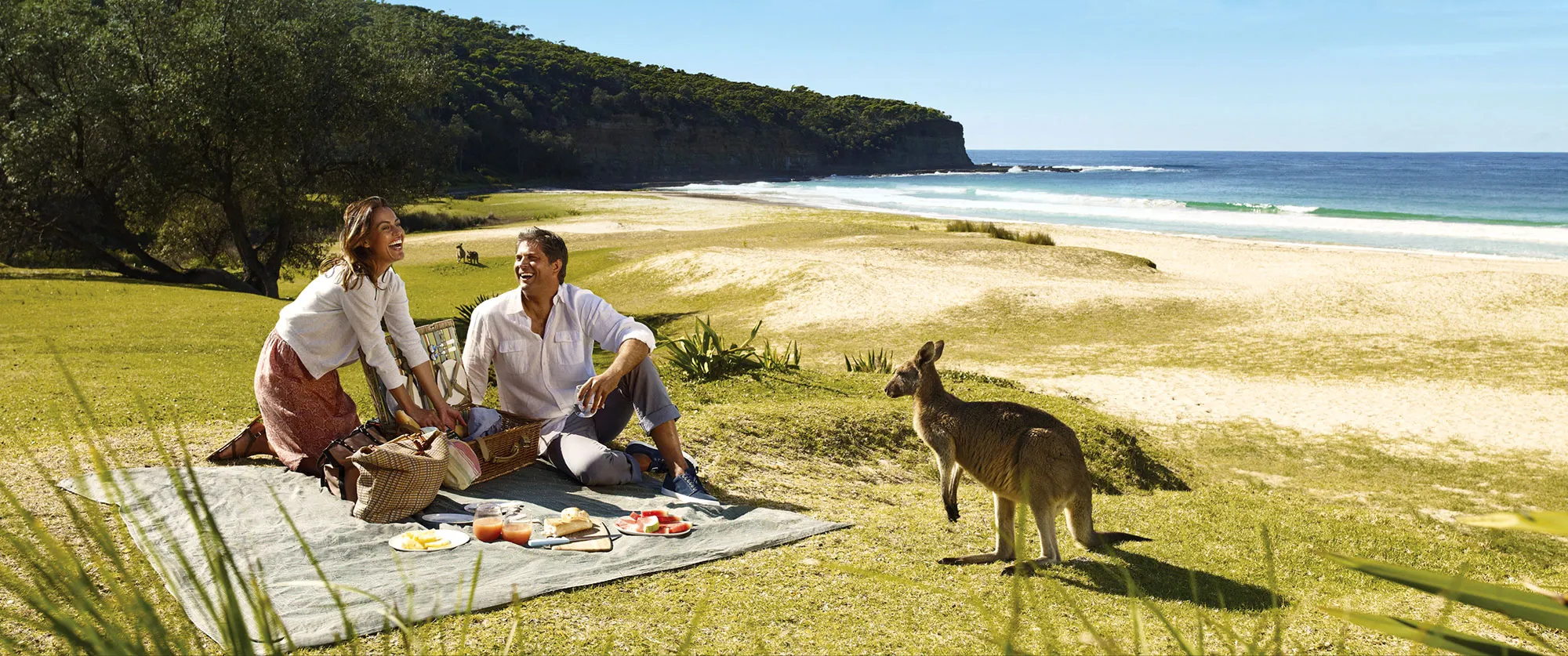 8767 australia honeymoon couple
