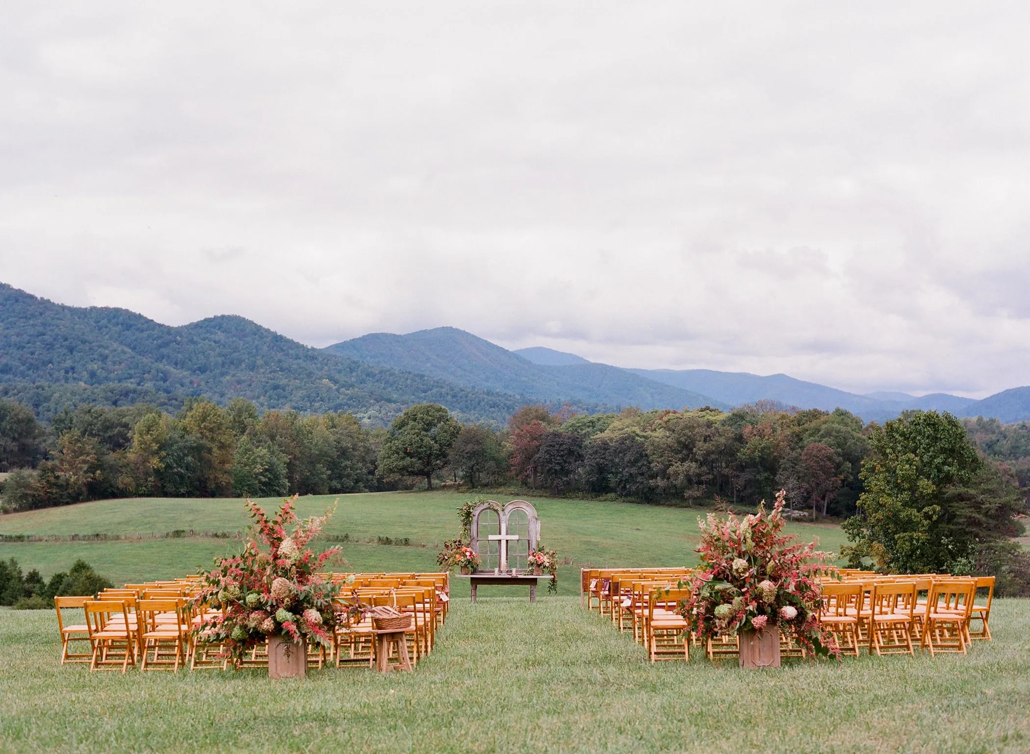 8769 blue ridge mountains honeymoon cabin