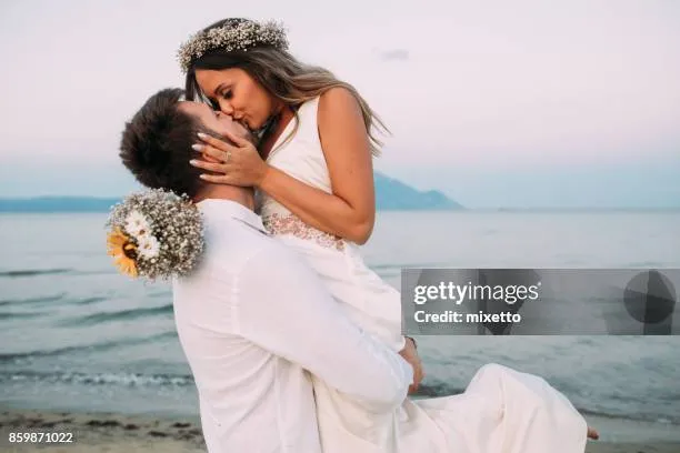8777 santorini honeymoon
