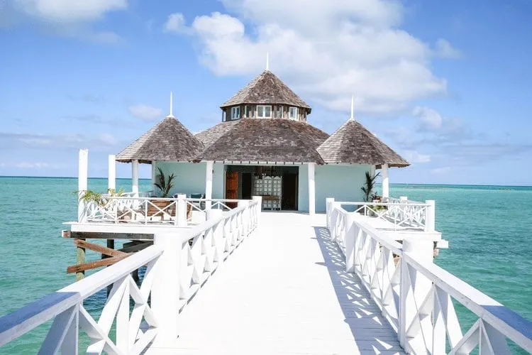 8779 private honeymoon resort pool