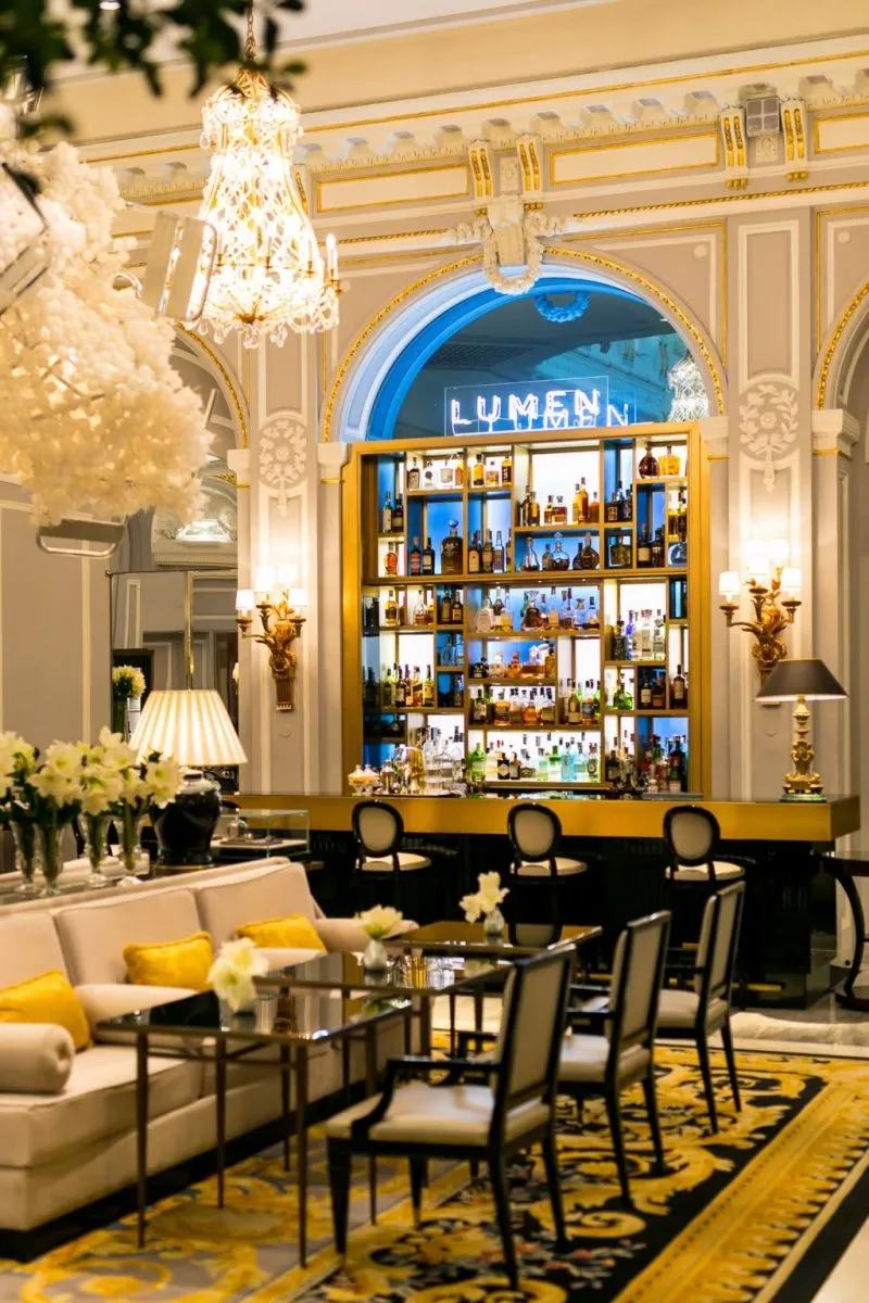 8792 luxury hotel rome