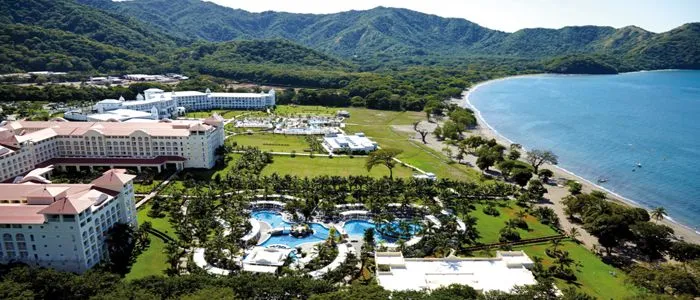 8794 beachfront resort