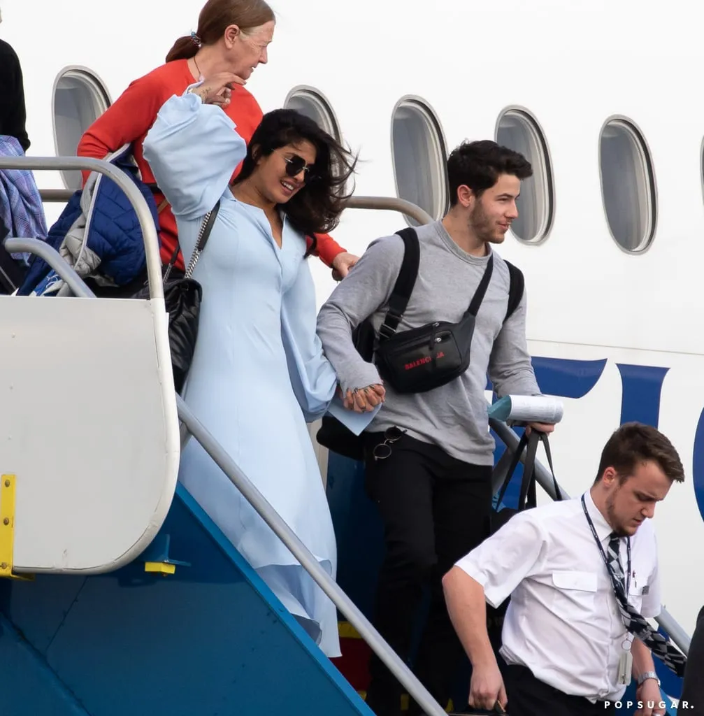 8800 priyanka nick honeymoon2