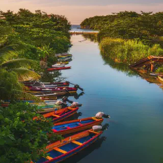 /img/8805-tropical-honeymoon-map.webp