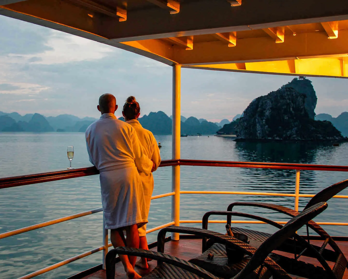 8829 romantic getaway