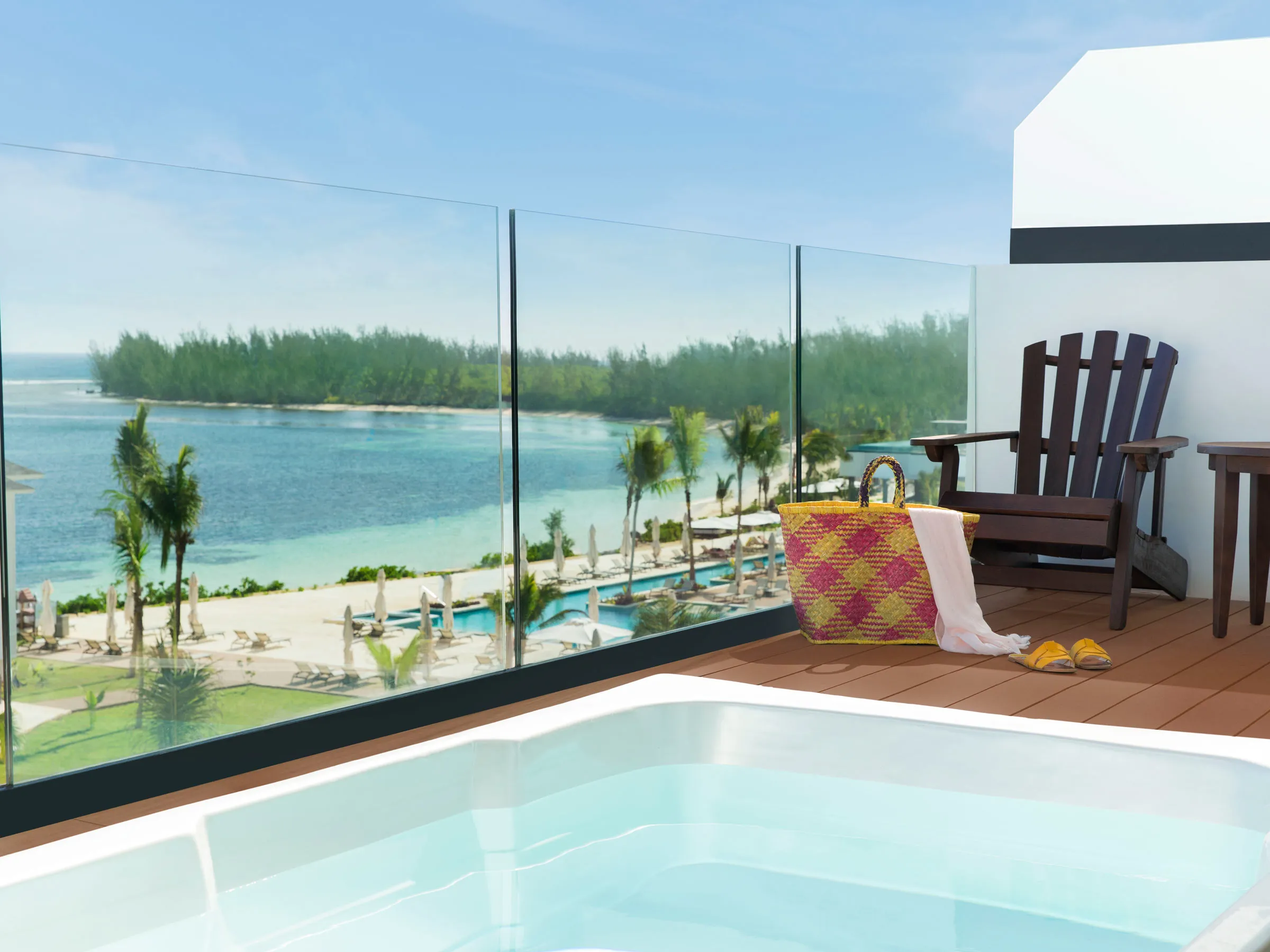 8854 excellence oyster bay suite amenities