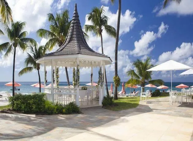 8860 ladera resort
