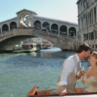 /img/8861-lake-como.webp