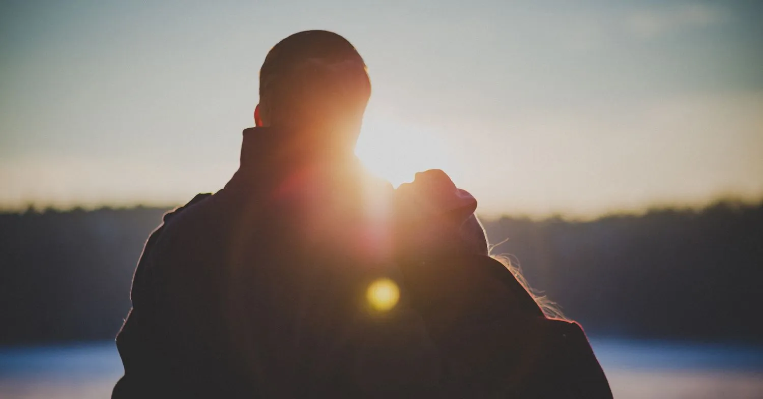 8873 shared interests couple