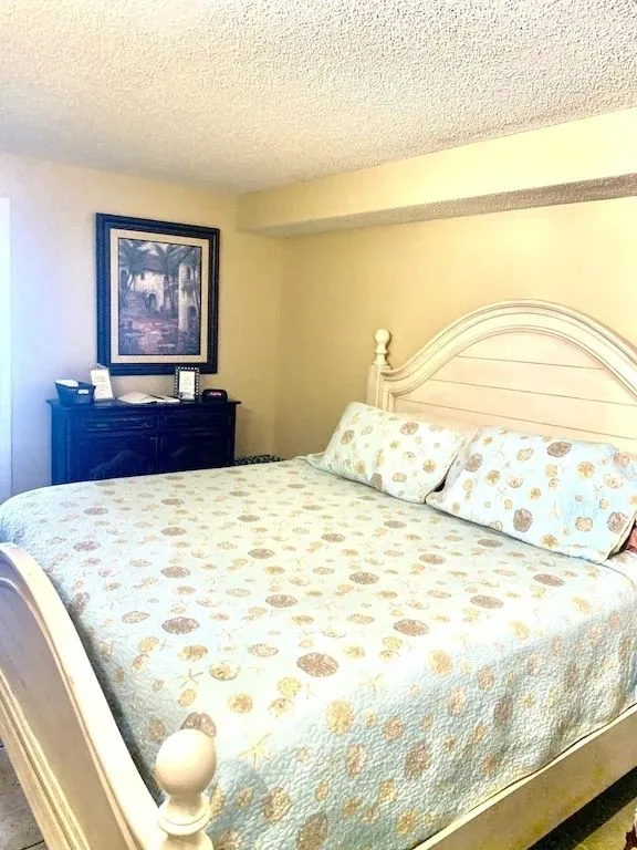 /img/8874-graceland-suite.webp