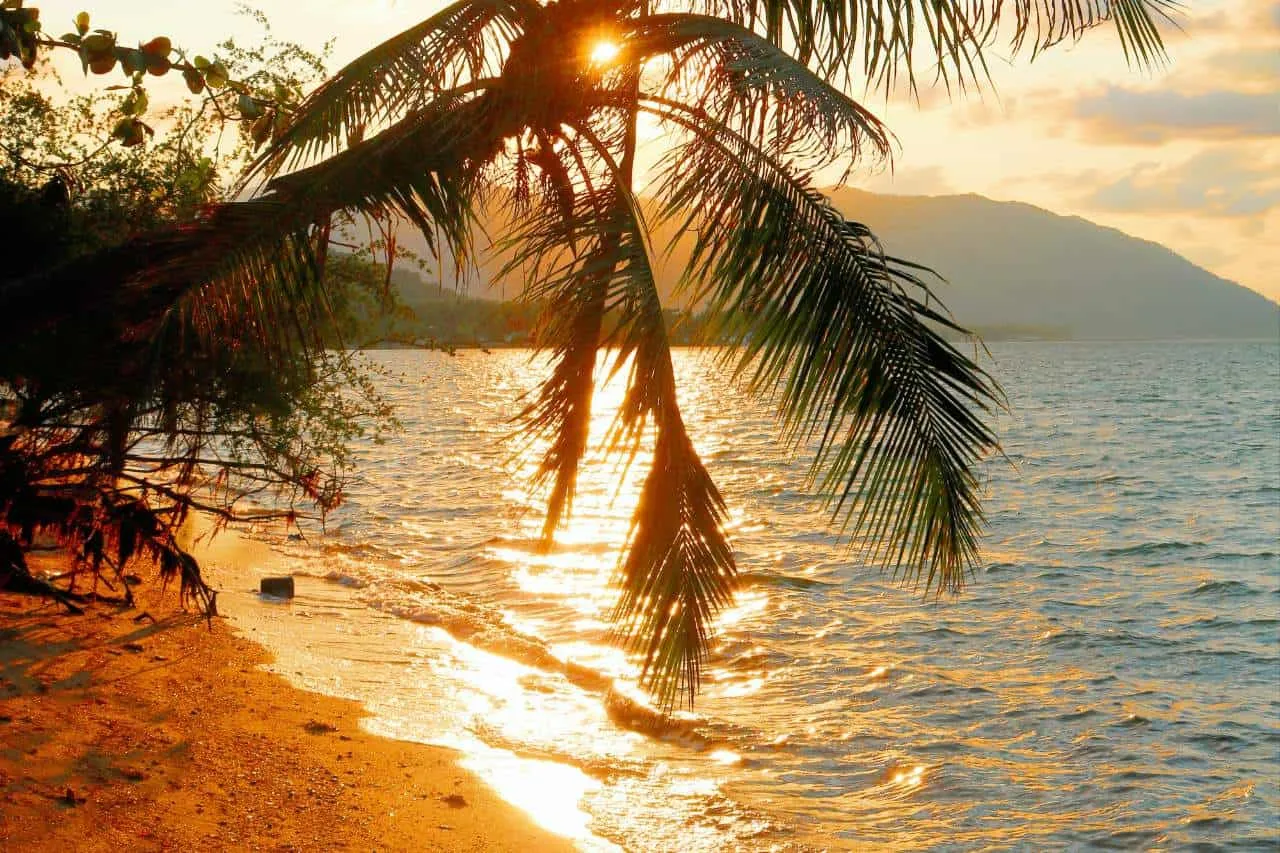 8876 koh samui beach