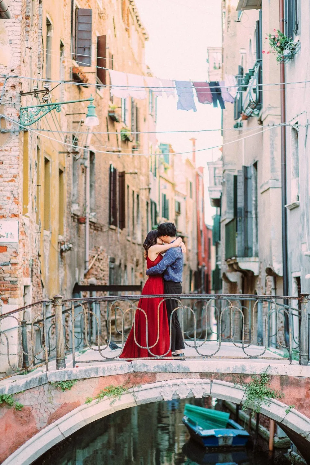 8887 secret venice spots