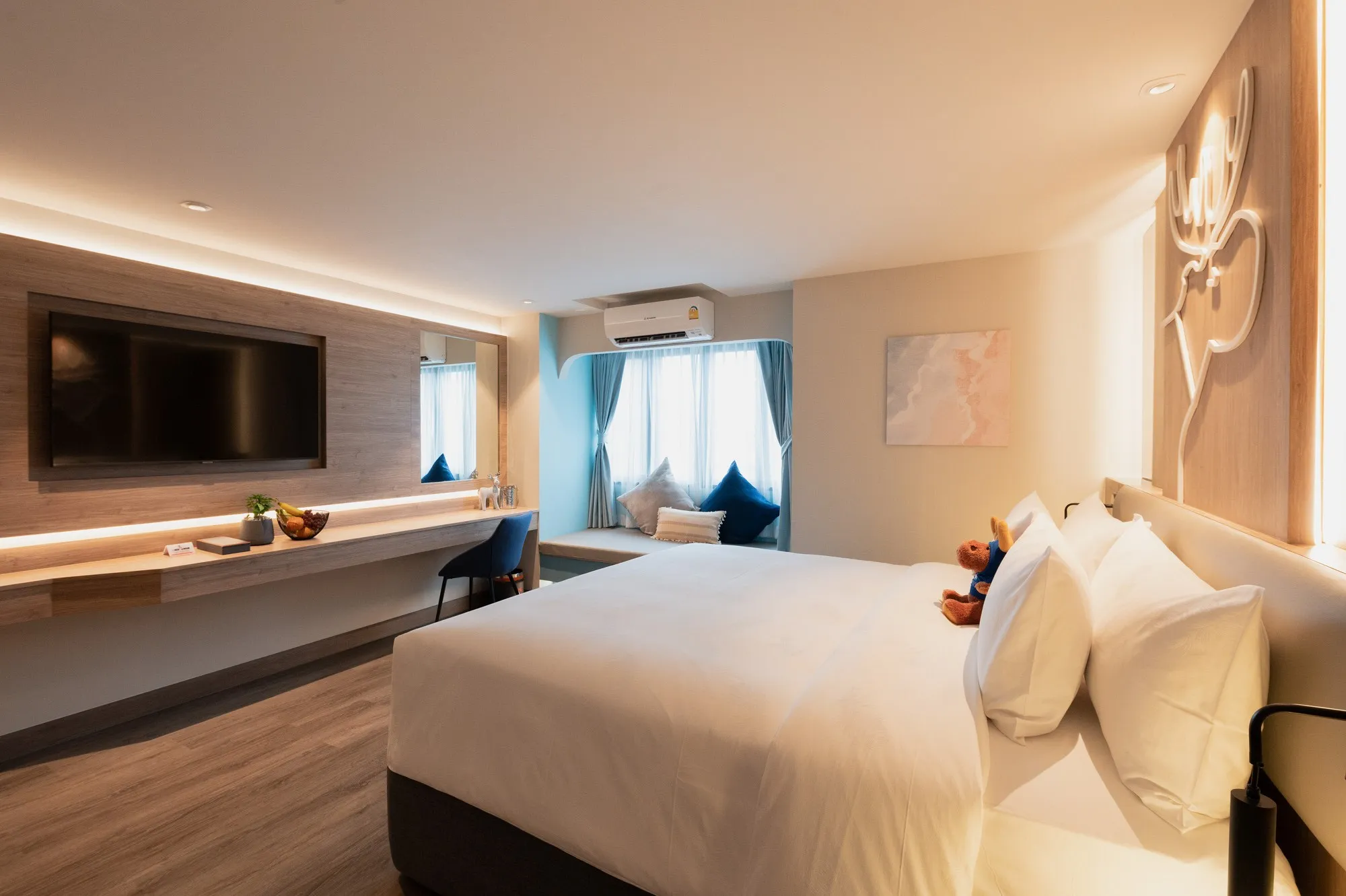 8898 honeymoon suite destination 1