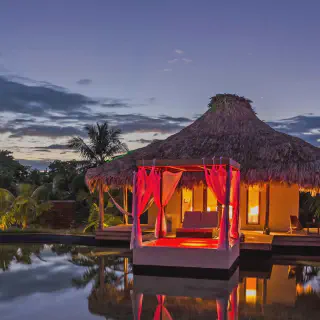 /img/8925-bora-bora-honeymoon.webp